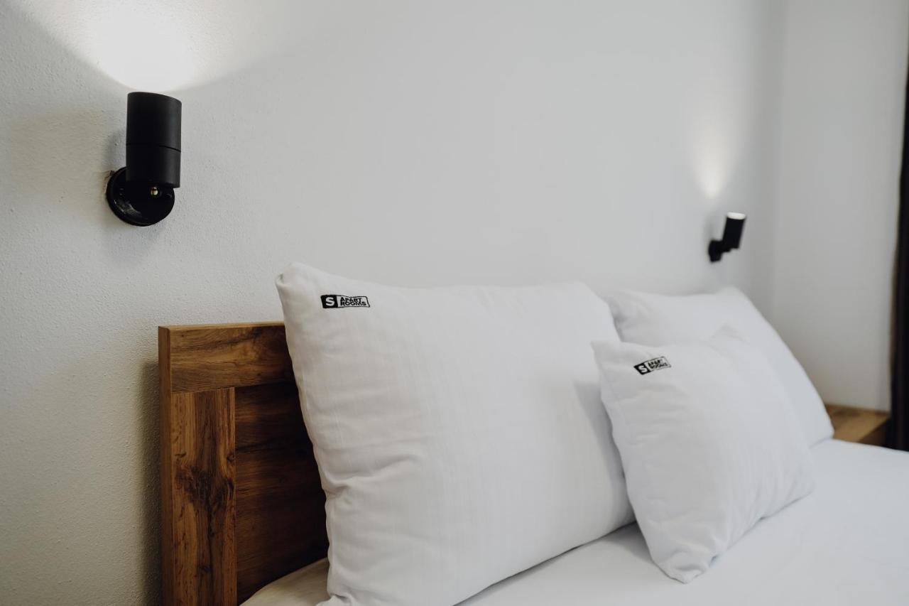S Apart Rooms Градишка Экстерьер фото