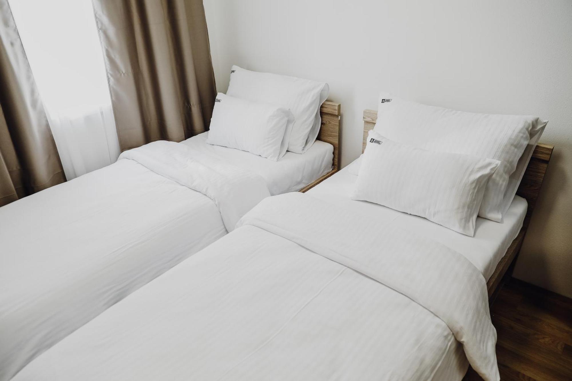 S Apart Rooms Градишка Экстерьер фото