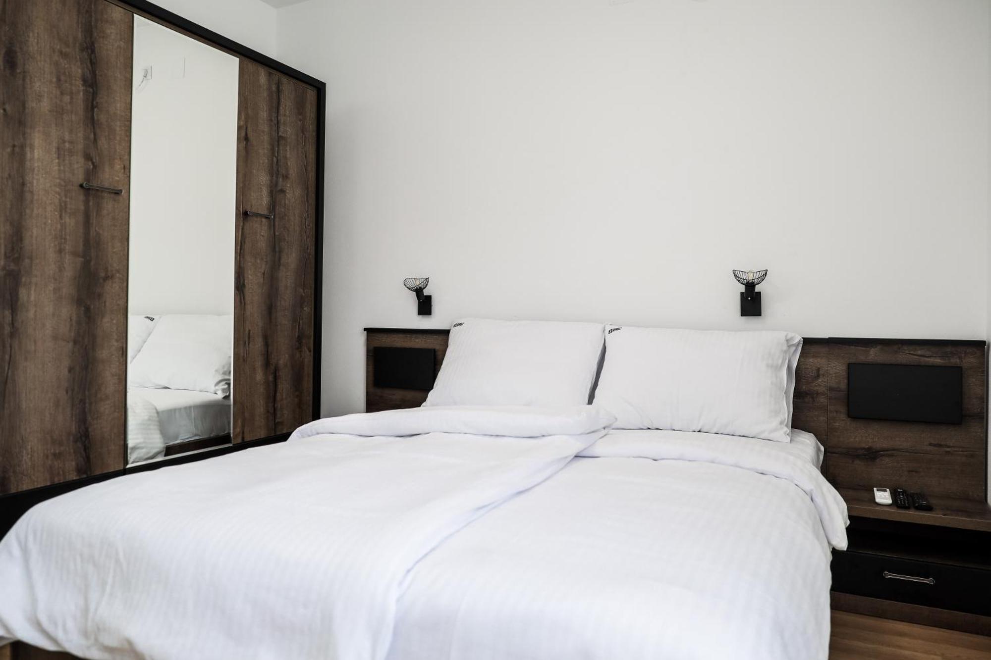 S Apart Rooms Градишка Экстерьер фото