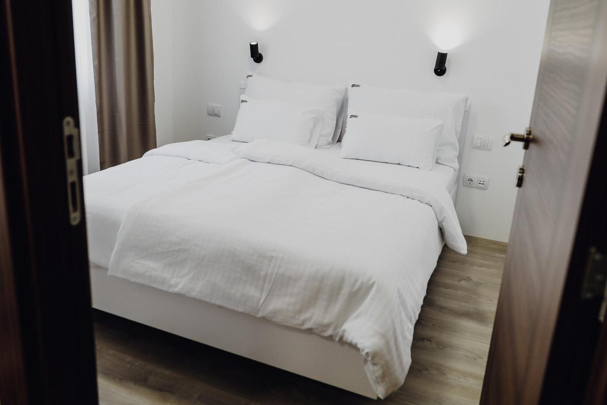 S Apart Rooms Градишка Экстерьер фото